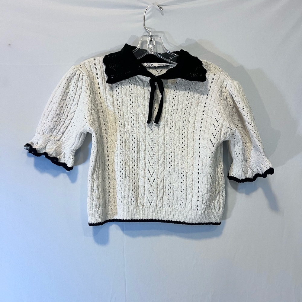 Zara Womens Crochet Coquette Top M Ruffle Short Sleeve Knit Sweater Crop
